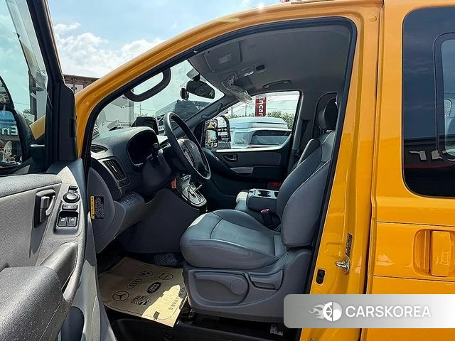 Hyundai The New Grand Starex id 4304422 из Кореи 16