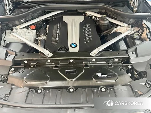 BMW X6 (G06) id 3379906 из Кореи 16