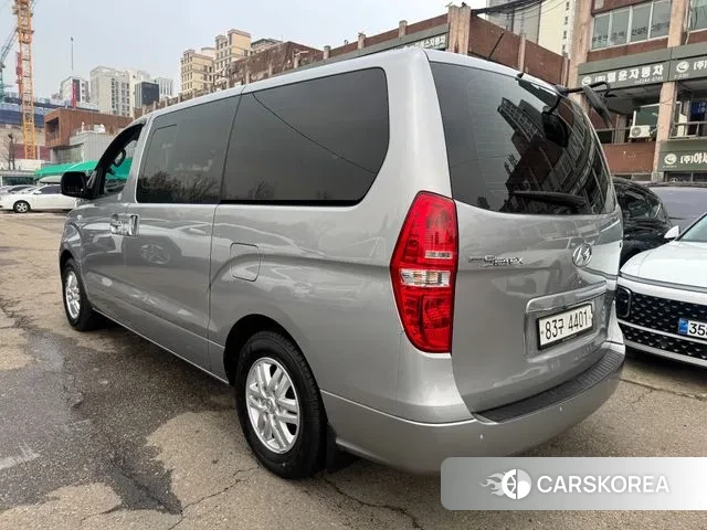 Hyundai The New Grand Starex id 3656394 из Кореи 14