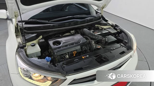 Kia Stonic id 3867073 из Кореи 16