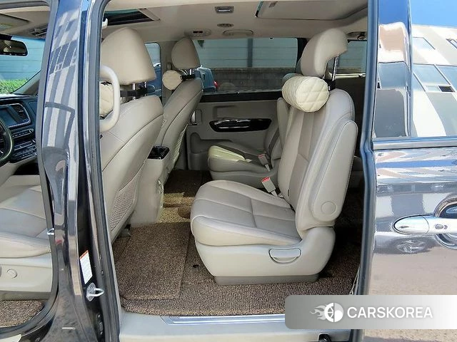 Kia The New Carnival id 4397714 из Кореи 16