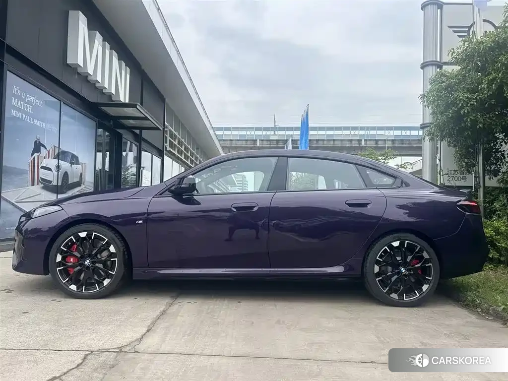 BMW M235L id 4547644 из Китая 9