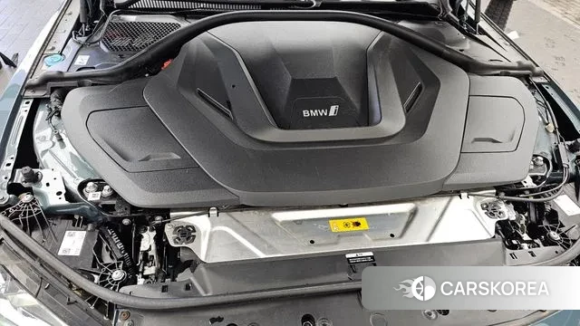 BMW i4 id 3644375 из Кореи 16