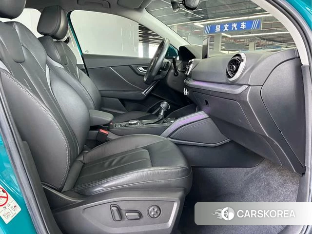 Audi Q2L id 4265147 из Китая 9