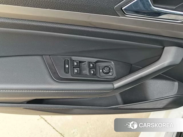 Volkswagen Lavida id 4279010 из Китая 21