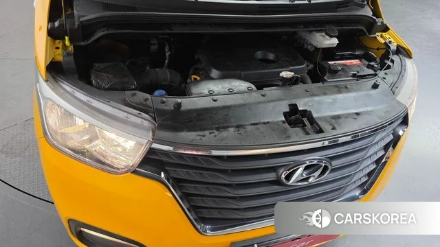 Hyundai The New Grand Starex id 4471438 из Кореи 26
