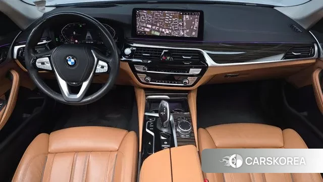 BMW 5 Series (G30) id 3778275 из Кореи 16