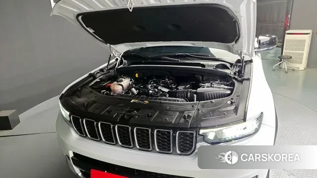 Jeep Grand Cherokee (WL) id 3359785 из Кореи 16