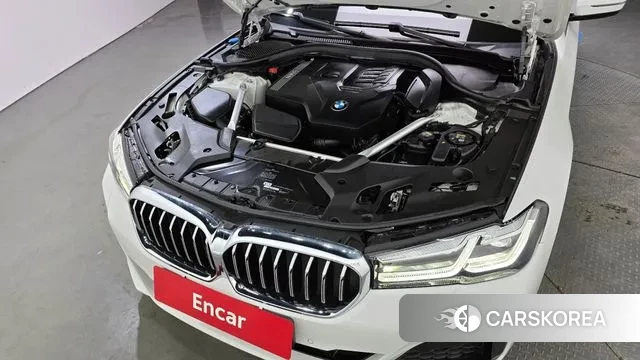 BMW 5 Series (G30) id 3626287 из Кореи 16