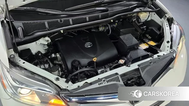 Toyota Sienna id 3622433 из Кореи 16