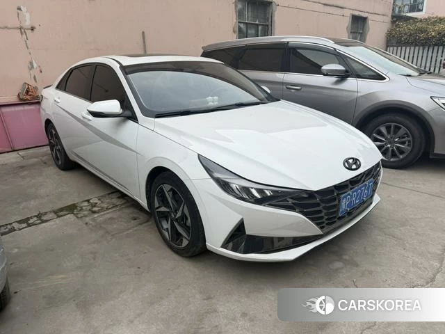 Hyundai Elantra 2022 Белый из Китая, фото 6