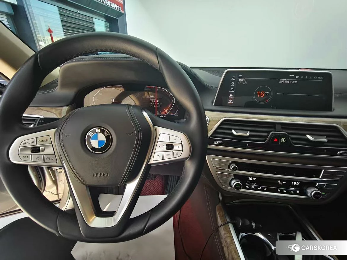 BMW 7 series id 4452752 из Китая 16