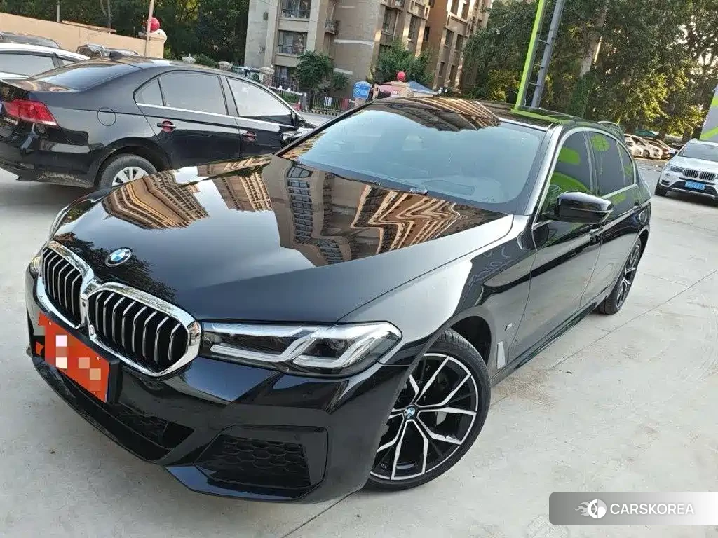BMW 5 series 2023 Черный из Китая, фото 6
