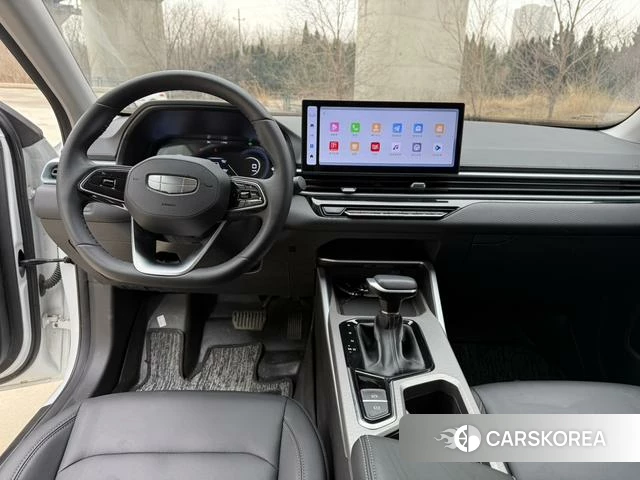 Geely Automobile Emgrand 2025 Белый из Китая, фото 6
