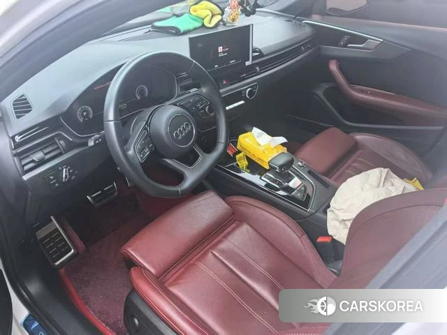 Audi A4L id 4212983 из Китая 7