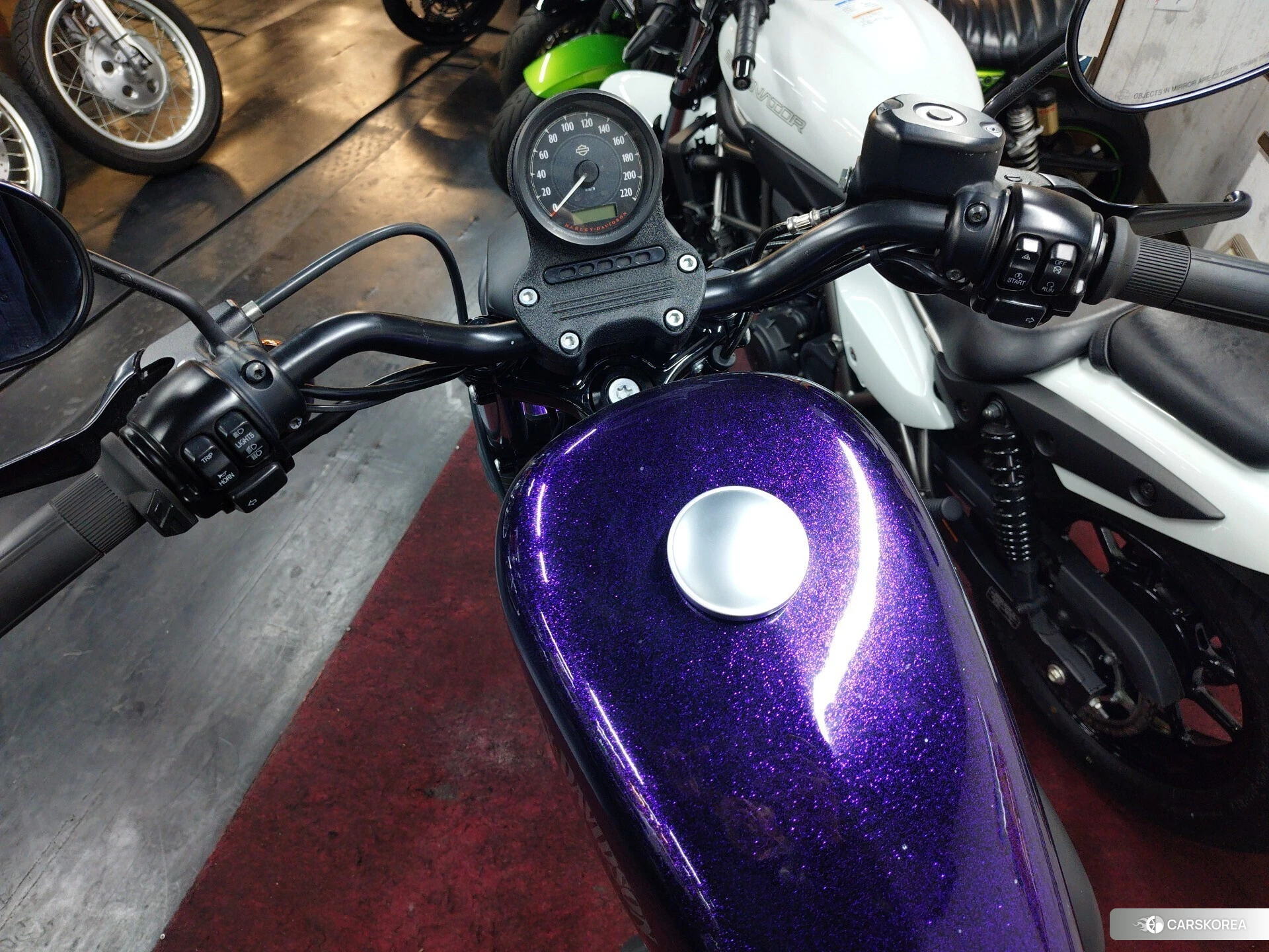 Harley-Davidson Sportster XL883N id 4347487 из Японии 6