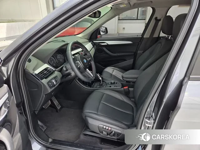 BMW X1 (F48) 2018 Серый из Кореи, фото 6