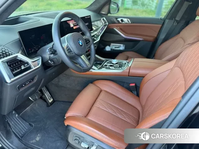 BMW X7 (G07) 2025 Черный из Кореи, фото 6