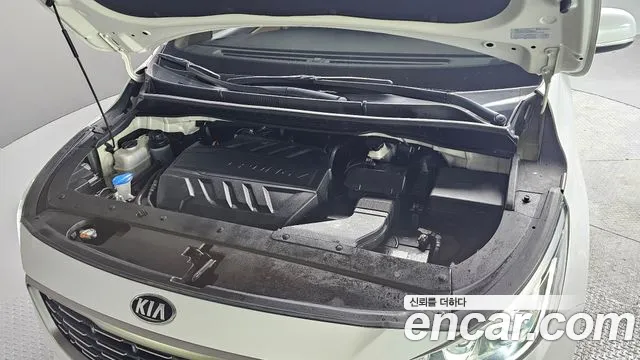 Kia The New Carnival id 2445351 из Кореи 16