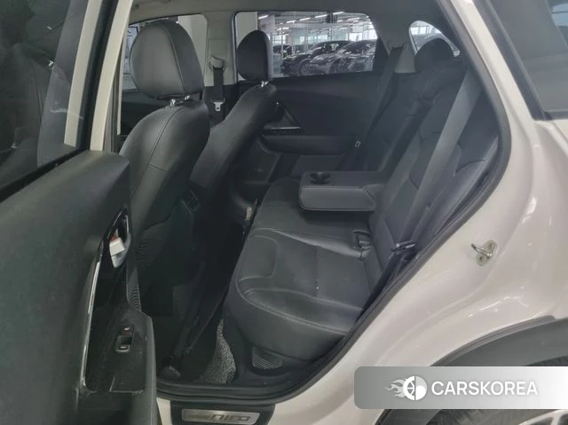 Kia The New Niro id 3982173 из Кореи 11