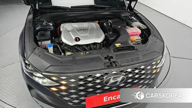 Hyundai The New Grandeur IG Hybrid id 4476253 из Кореи 32