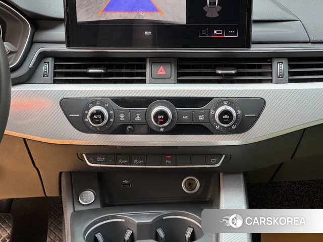 Audi A4L id 4272971 из Китая 17