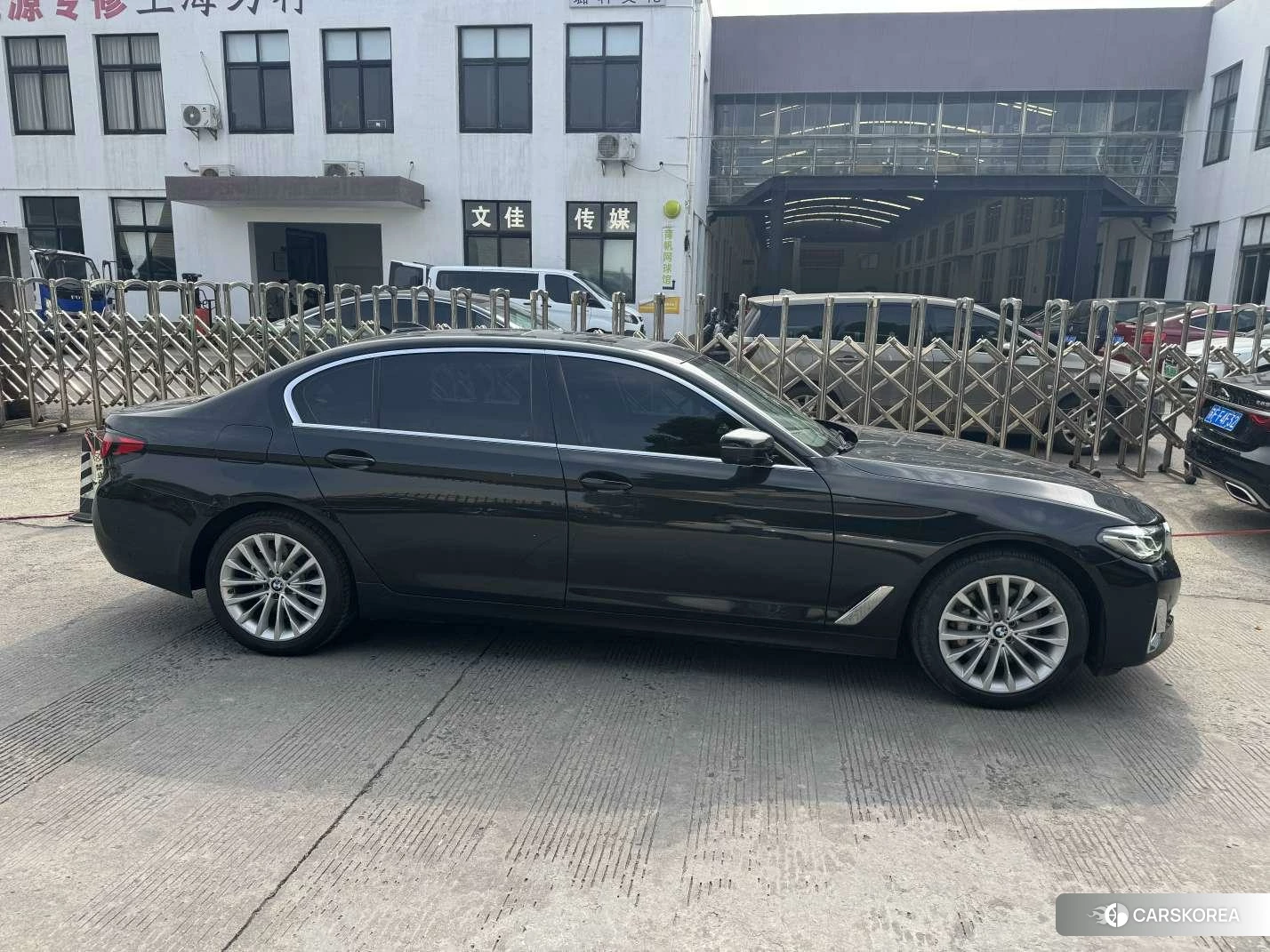 BMW 5 series PHEV id 4473434 из Китая 8