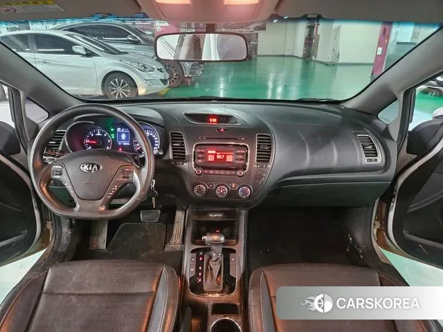 Kia The New K3 id 3445144 из Кореи 16