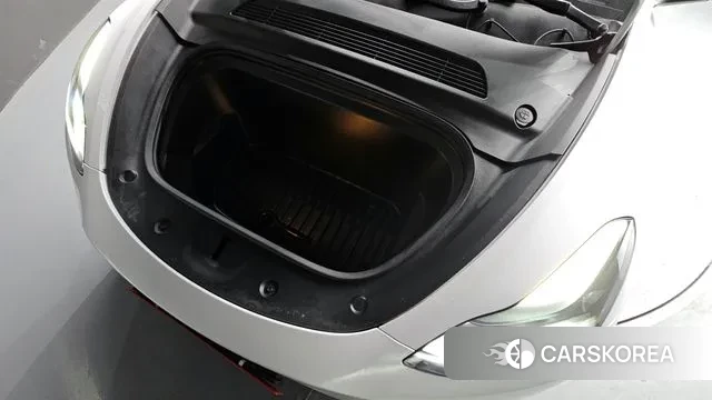 Tesla Model Y id 3770085 из Кореи 16