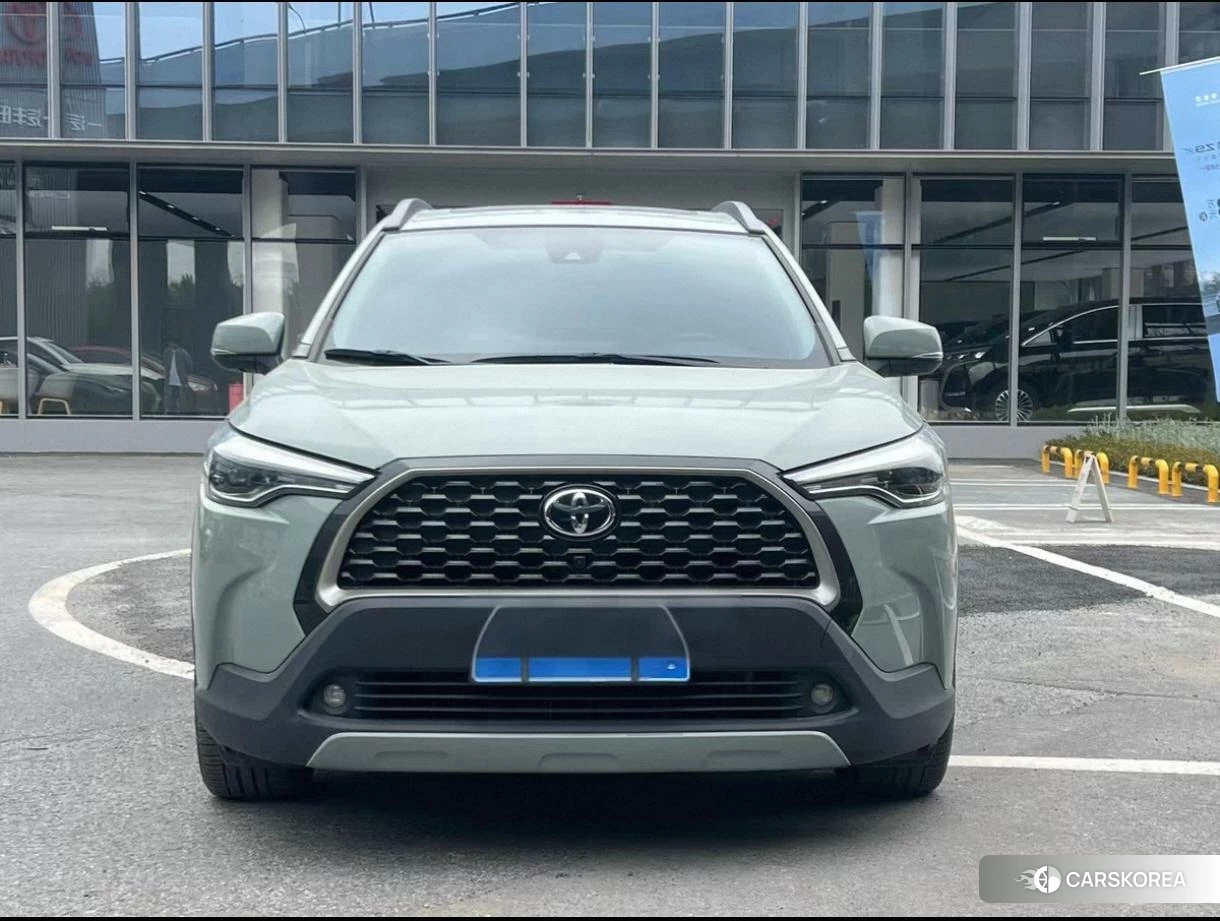 Toyota Corolla id 4453663 из Китая 7