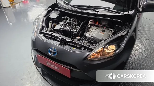 Toyota Prius C id 3449677 из Кореи 16