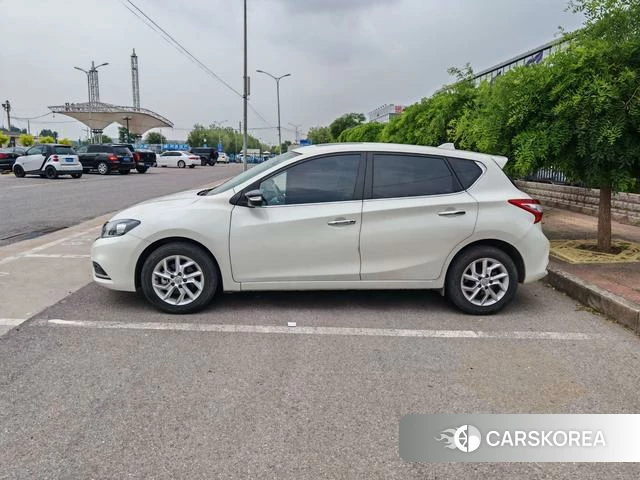 Nissan TIIDA id 4348842 из Китая 9