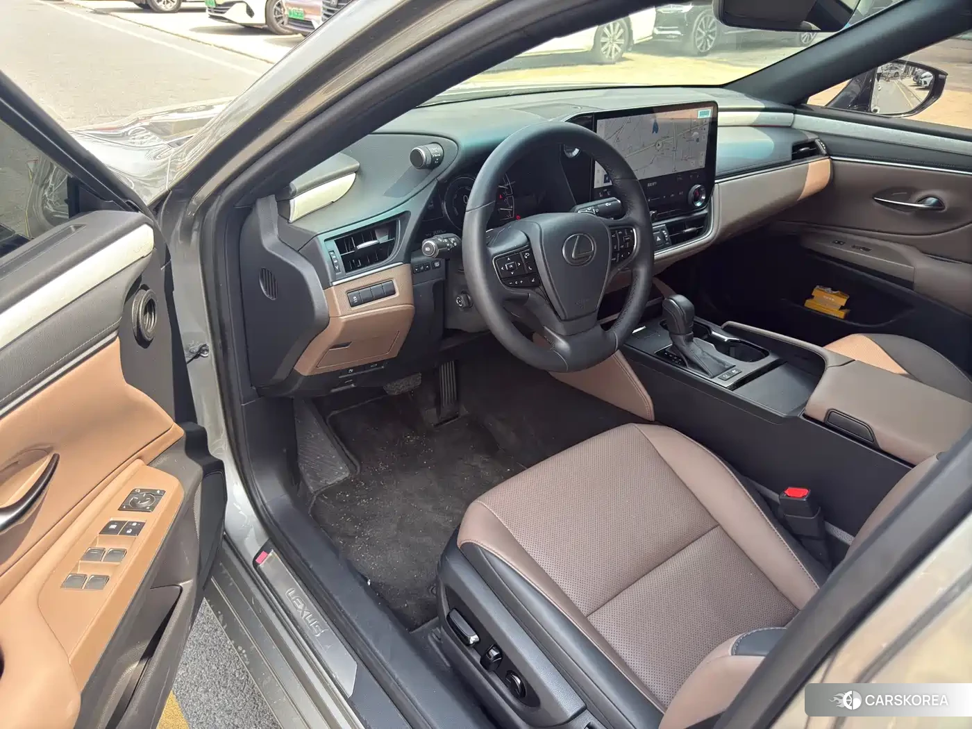 Lexus ES 2025 Champagne/brown из Китая, фото 6