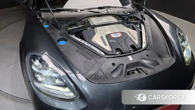 Porsche Panamera (971) id 3622624 из Кореи 16