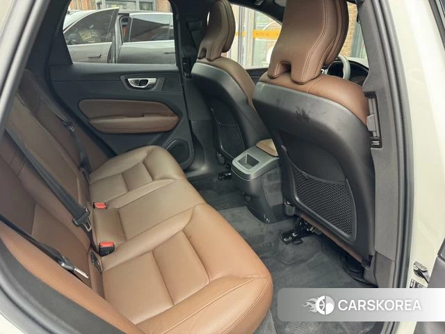Volvo XC60 id 4253270 из Китая 16