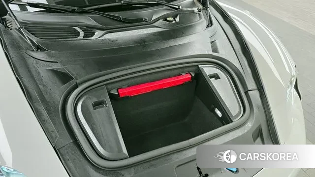 Porsche Taycan id 3606851 из Кореи 16