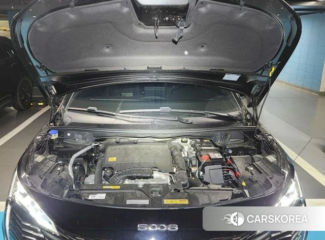 Peugeot 5008 second generation 2025 Черный из Кореи, фото 6