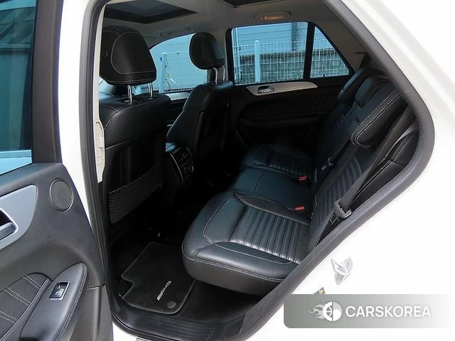 Mercedes-Benz GLE - Class W166 id 3894205 из Кореи 16