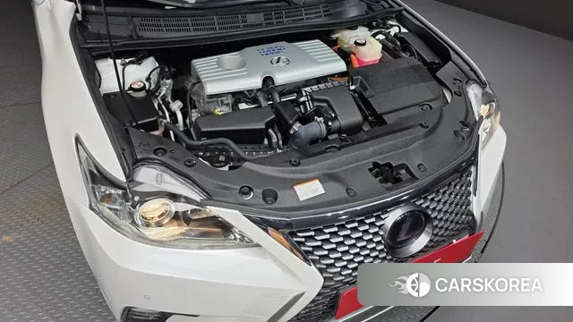 Lexus CT200h id 3270181 из Кореи 16