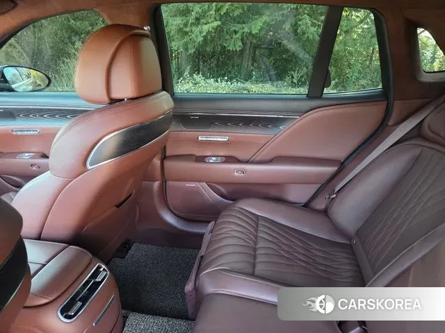 Genesis G90 (RS4) id 3570639 из Кореи 14