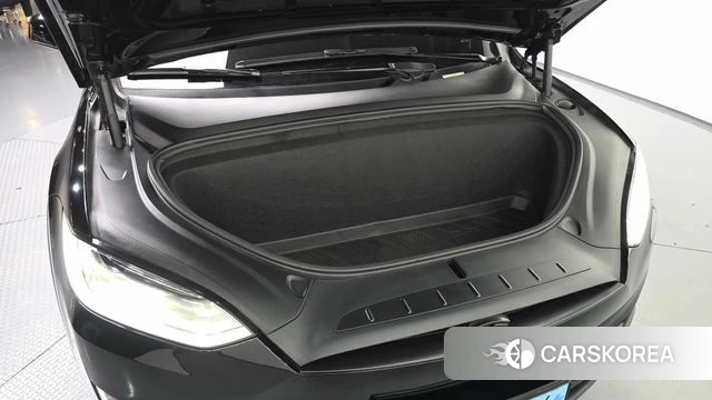 Tesla Model X id 4693816 из Кореи 29