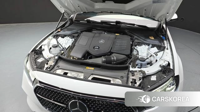 Mercedes-Benz E-Class W214 id 3817310 из Кореи 16