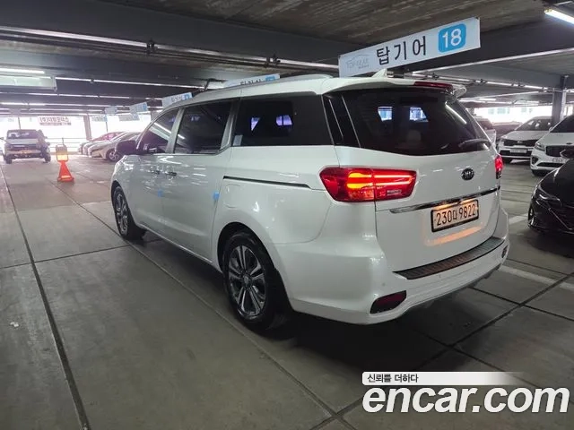 Kia The New Carnival id 2924745 из Кореи 16