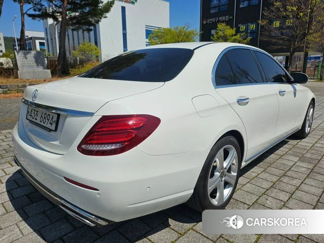 Mercedes-Benz E-Class W213 id 3925109 из Кореи 16