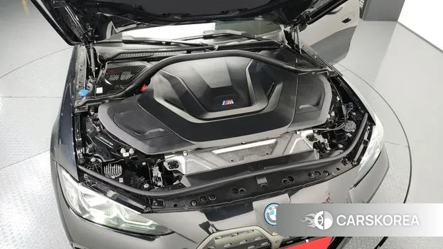 BMW i4 id 3634344 из Кореи 16