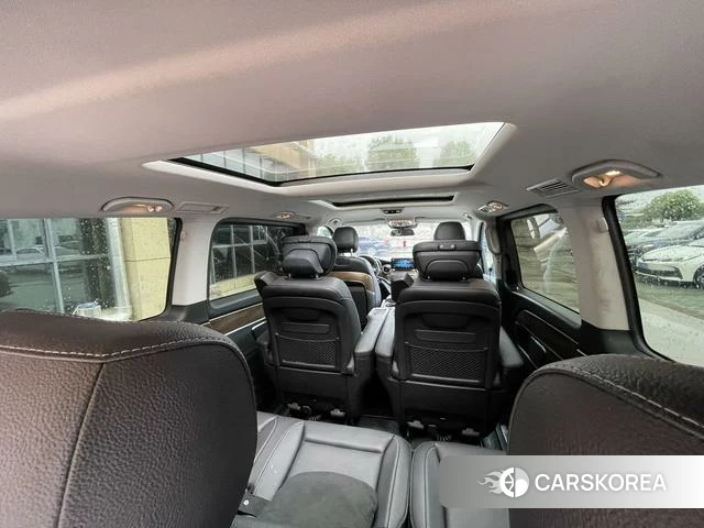Mercedes-Benz V-class id 4359633 из Китая 17
