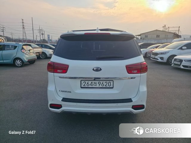 Kia The New Carnival id 3844236 из Кореи 16