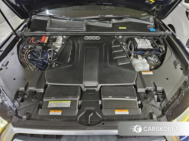 Audi Q7 (4M) id 3187985 из Кореи 15