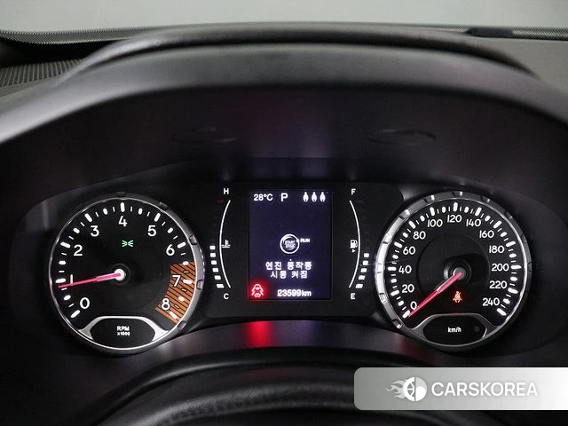 Jeep Renegade id 4645878 из Кореи 16