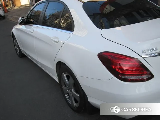 Mercedes-Benz C-Class W205 id 3651937 из Кореи 16